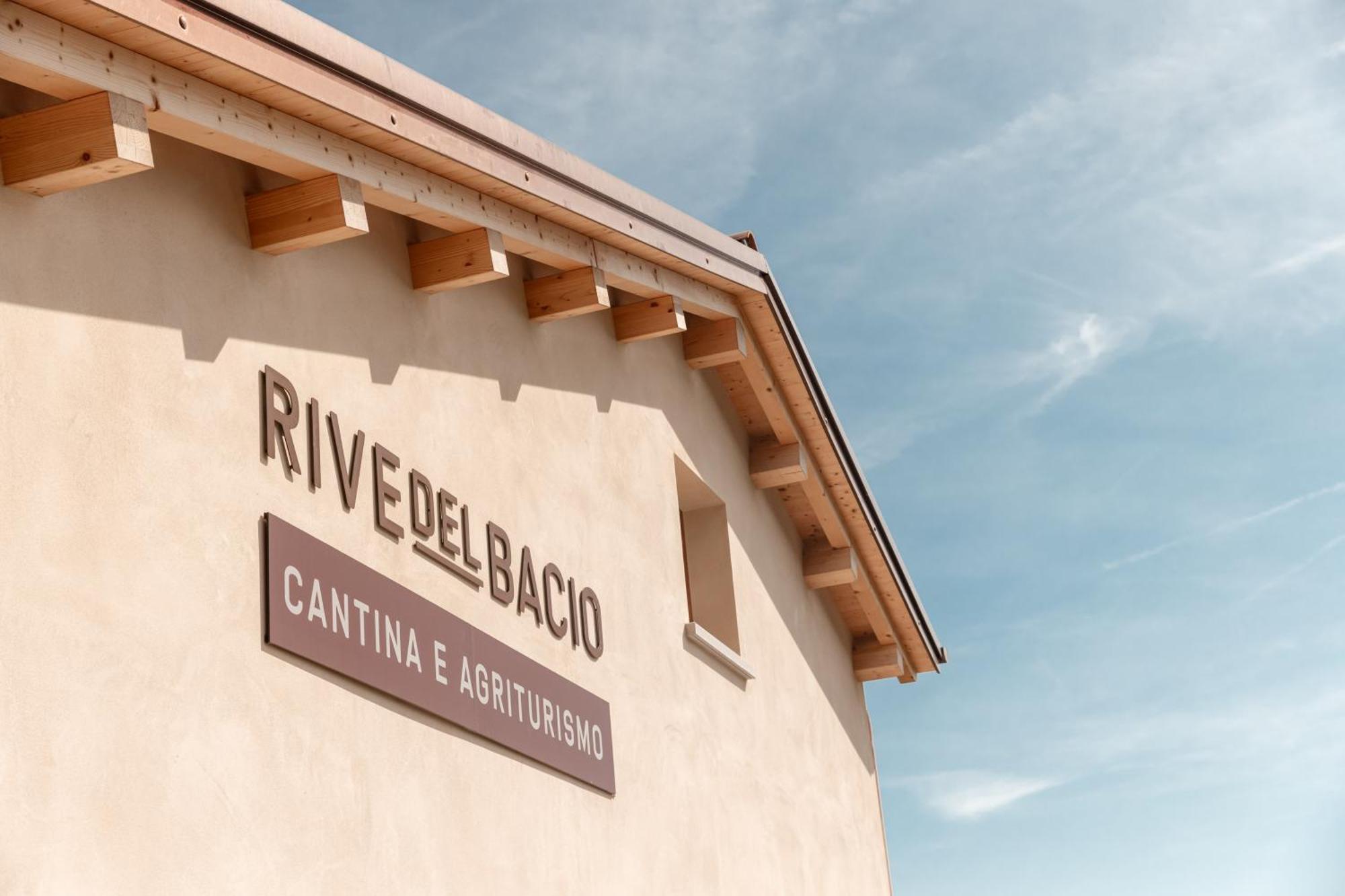 Agriturismo Rive Del Bacio - La Dimora فالدوبياديني المظهر الخارجي الصورة